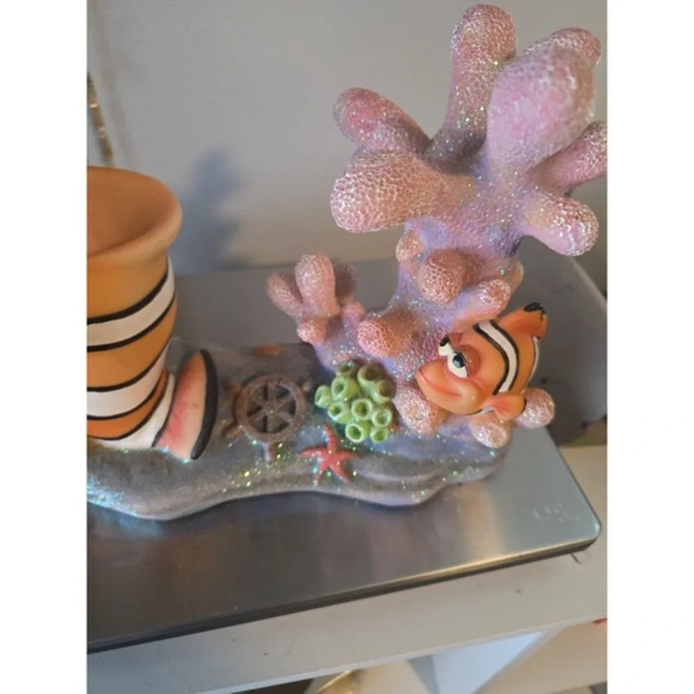 Nemo And Marlin Coral‎ Resin Ornament 11
